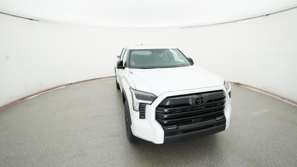 2026 Toyota Tundra Limited CrewMax photo 31