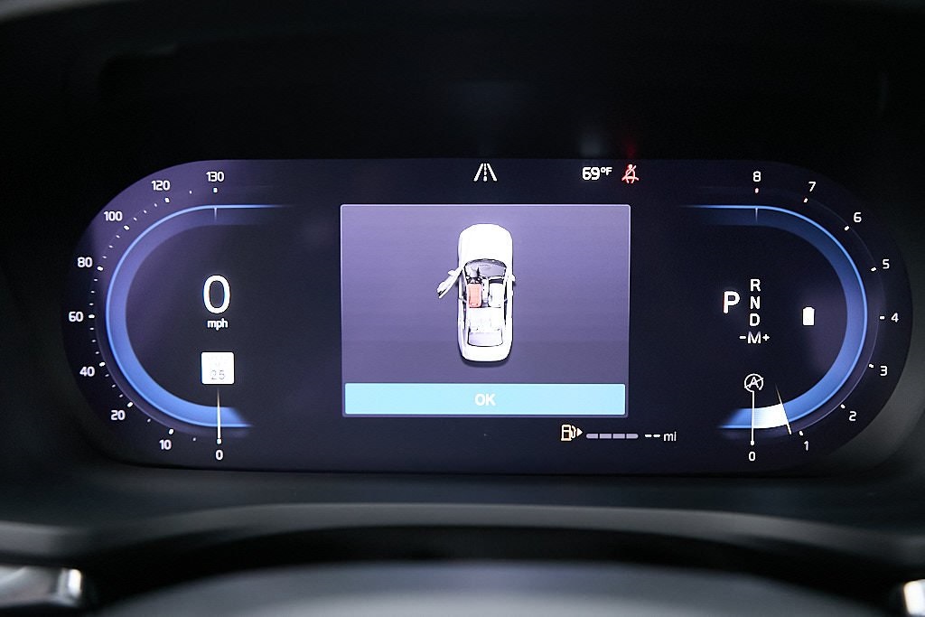 2025 VOLVO S60 - Image 26