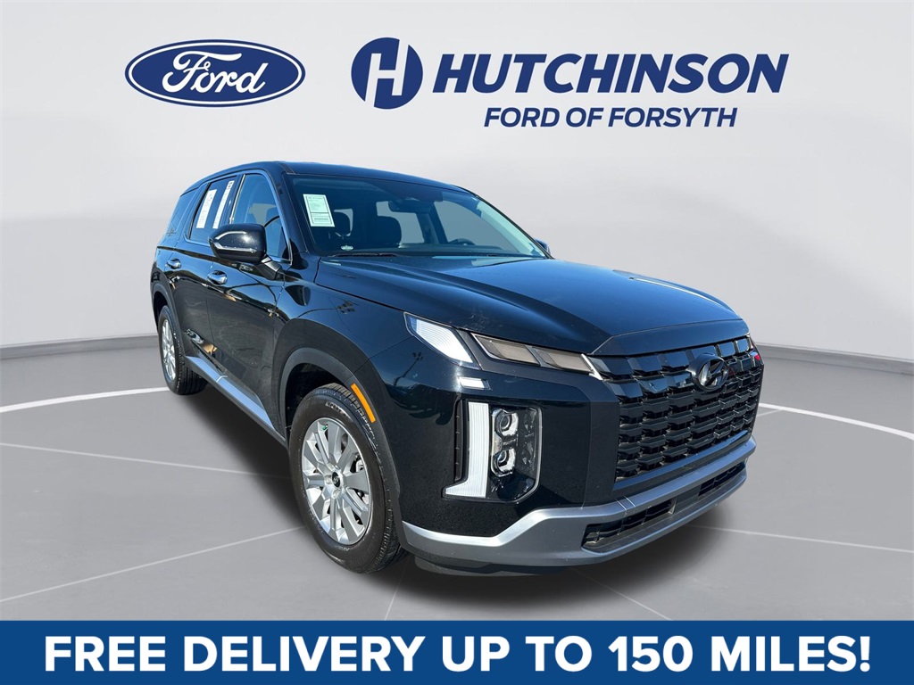 2025 Hyundai Palisade SE's photo