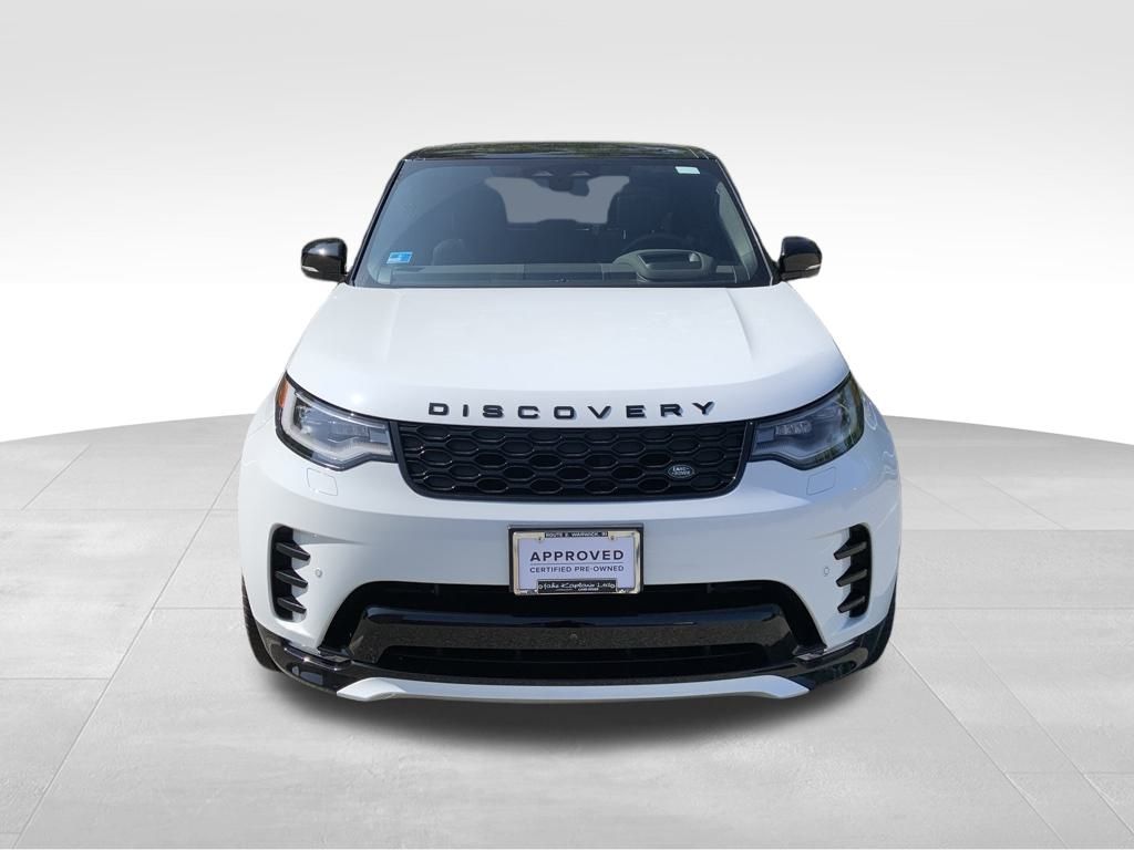 2025 Land Rover Discovery SE photo 2