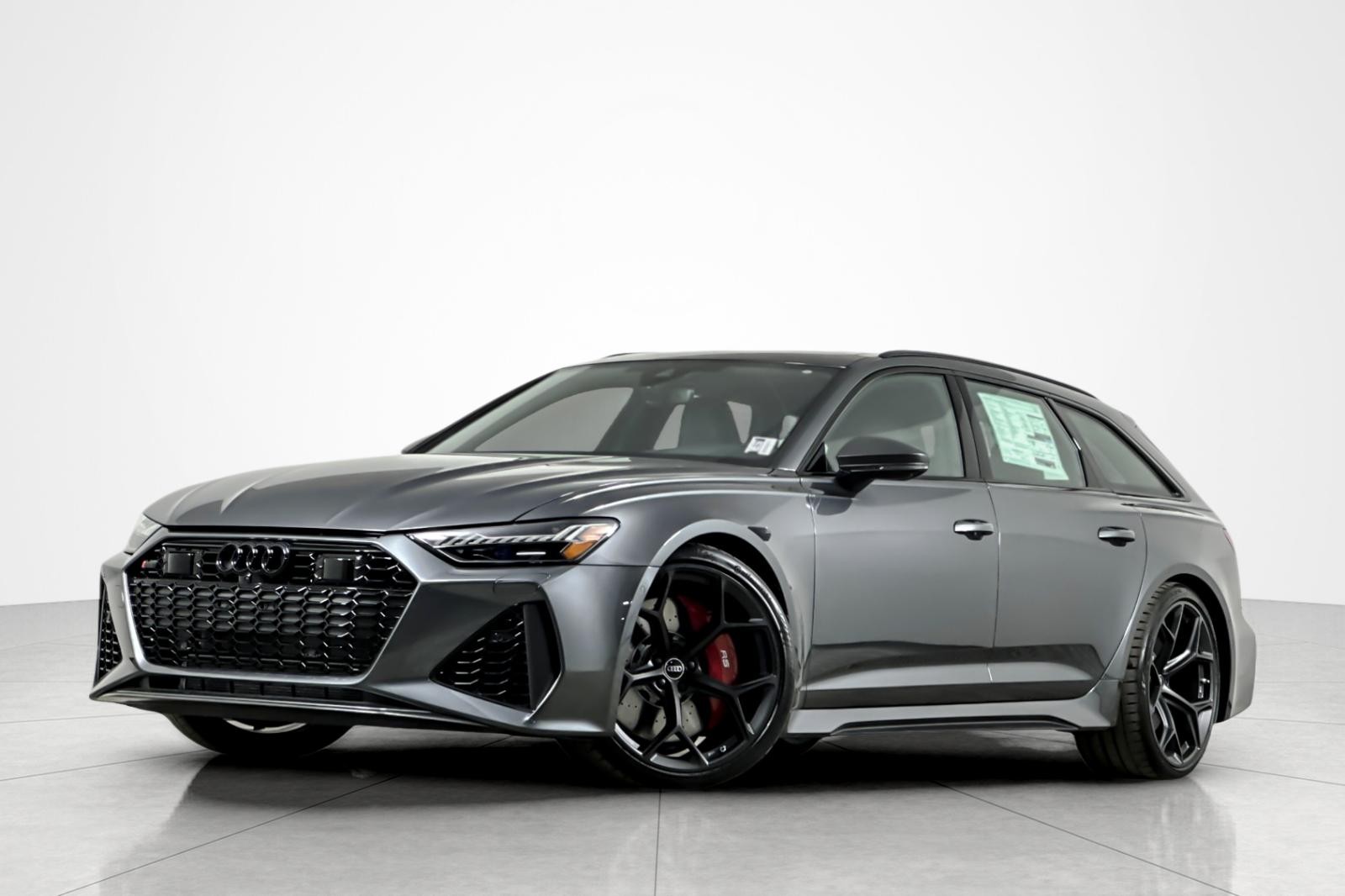 2026 Audi RS 6 Avant Base's photo