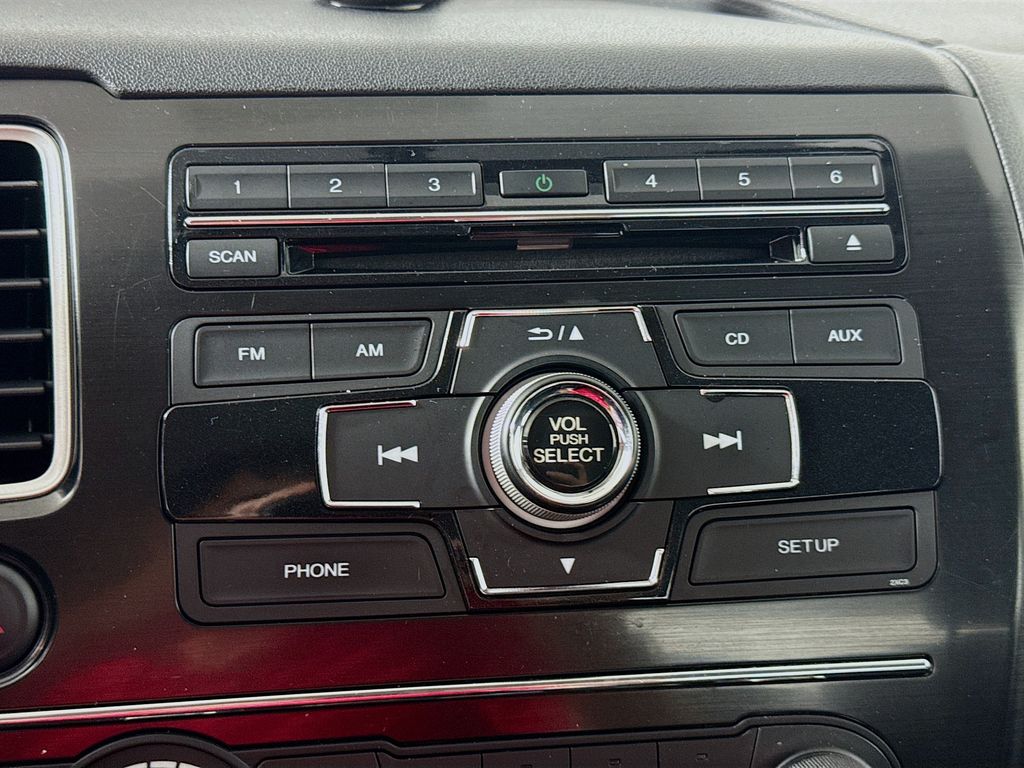 2013 Honda Civic LX photo 10