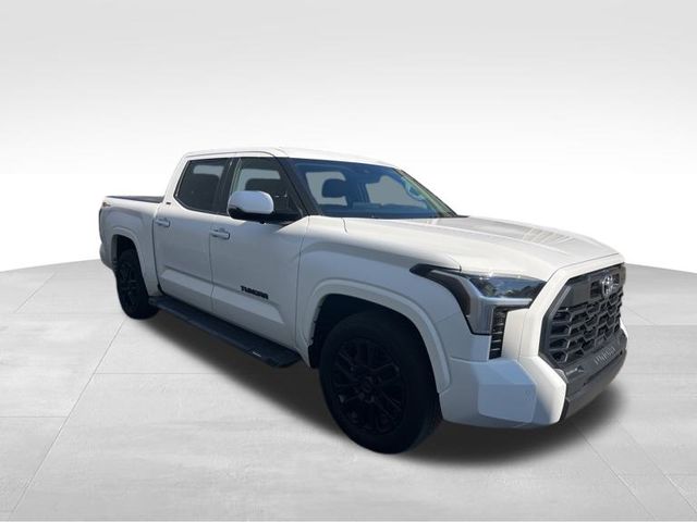 2023 Toyota Tundra SR5 photo 3