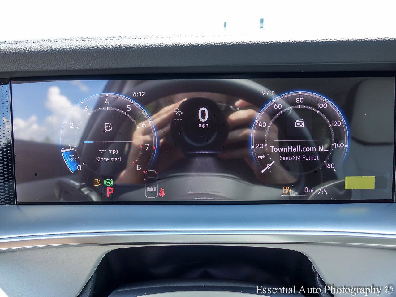 2025 VOLKSWAGEN TIGUAN - Image 11