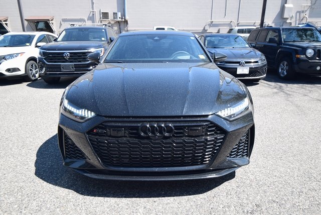 2021 Audi RS 7 photo 2