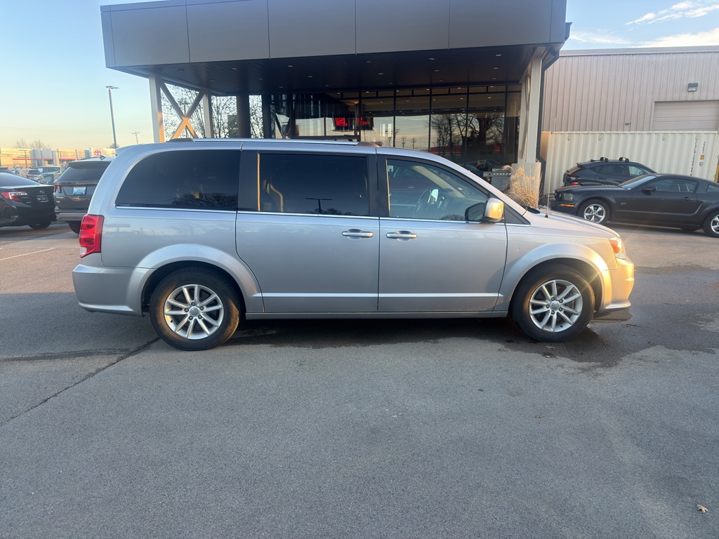 Used 2019 Dodge Grand Caravan SXT with VIN 2C4RDGCG4KR614796 for sale in Elizabethtown, KY