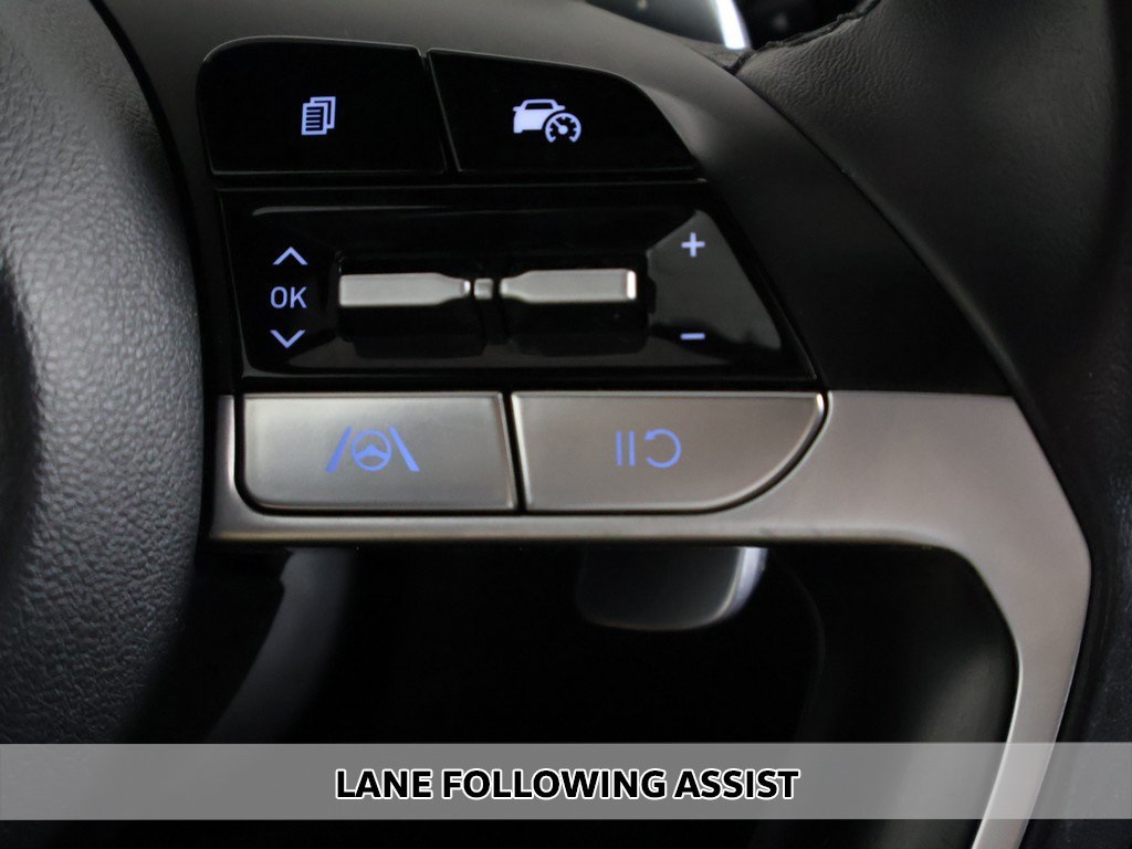 2022 Hyundai Santa Cruz SEL Premium photo 2