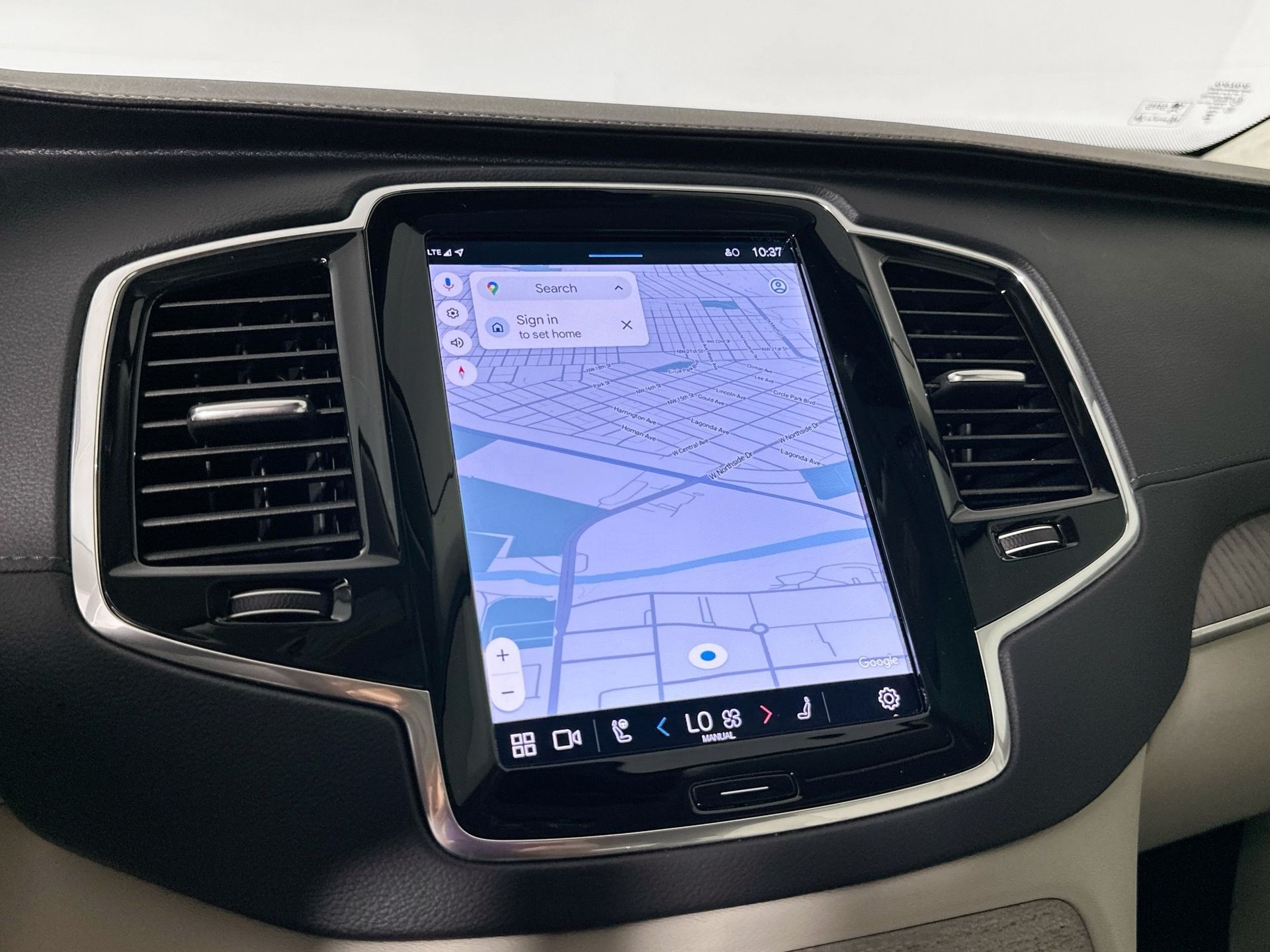 2023 Volvo XC90 Recharge Ultimate photo 4