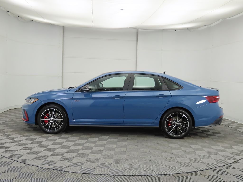 2026 Volkswagen Jetta GLI 2.0T Autobahn photo 8