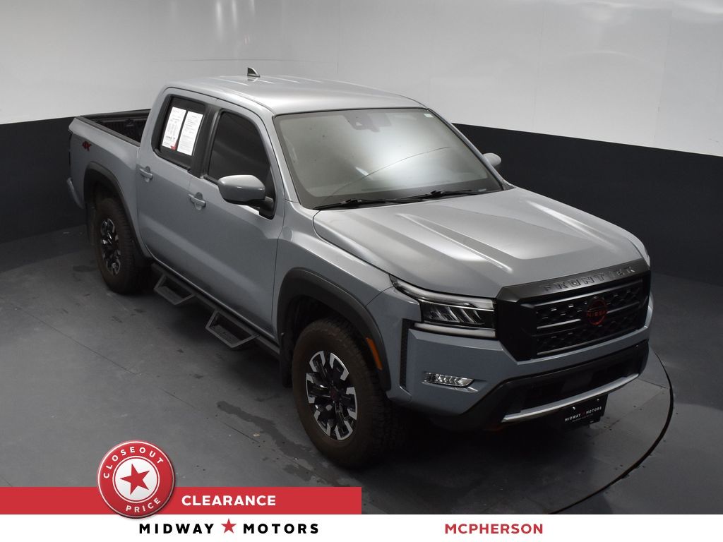 2024 Nissan Frontier PRO-4X's photo
