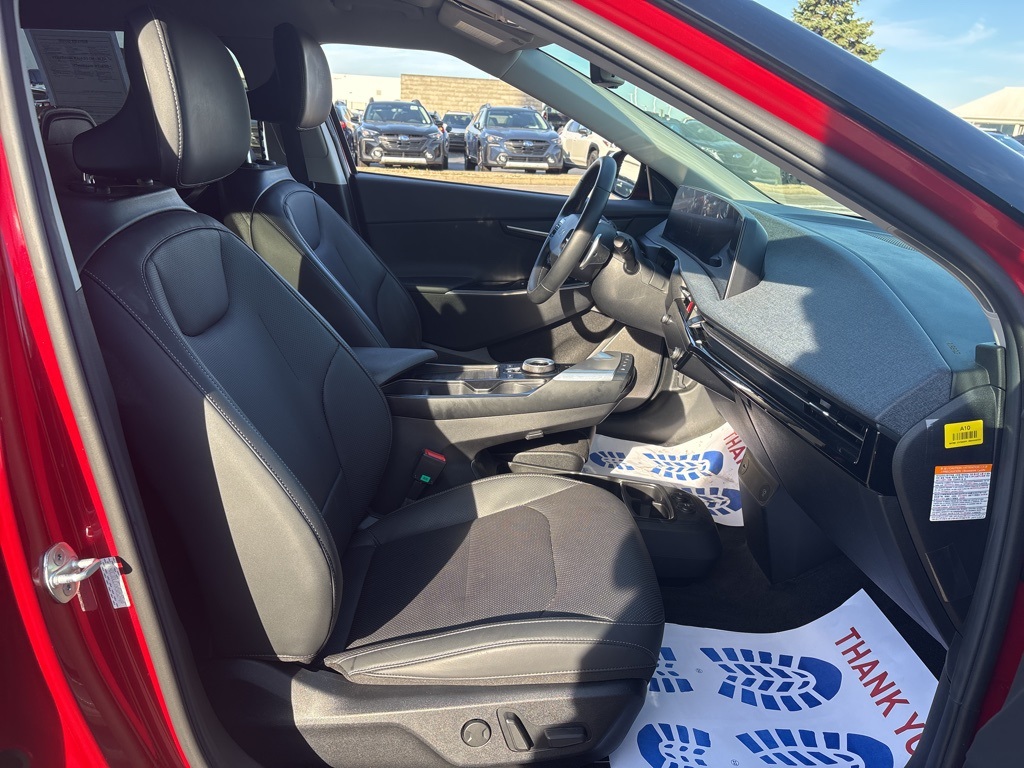 2022 Kia EV6 Wind photo 10