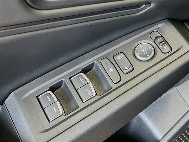 2025 Honda Accord Hybrid EX-L photo 18
