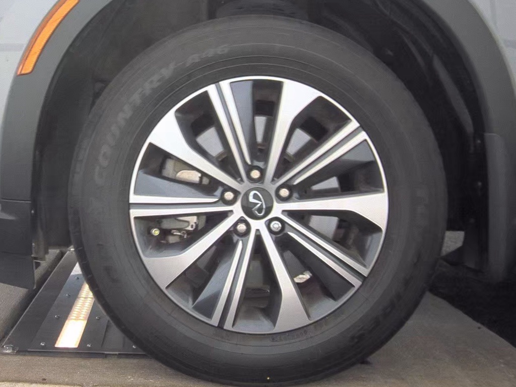 2023 Infiniti QX60 Pure photo 11