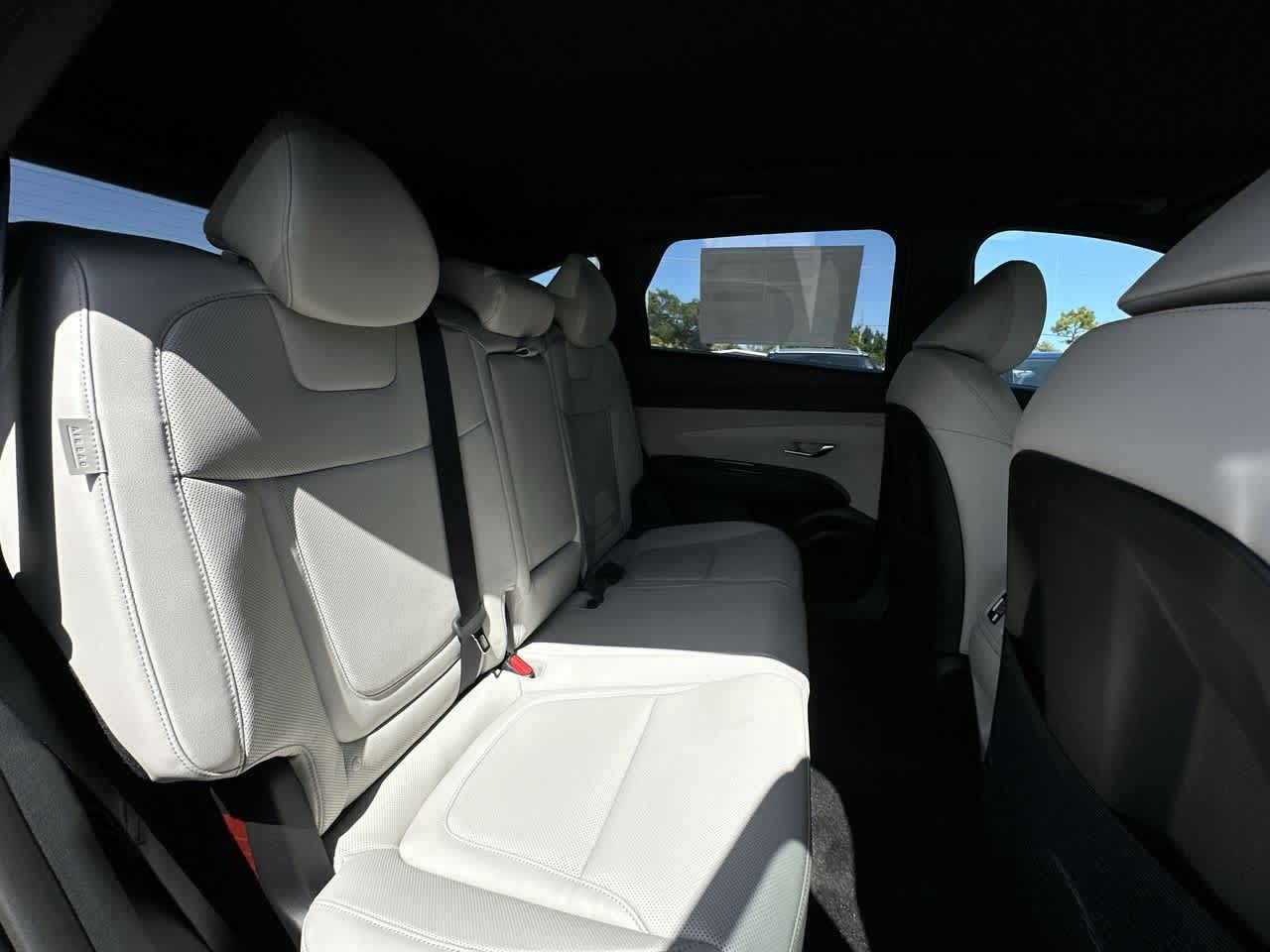 2025 Hyundai Tucson Hybrid Limited Sport photo 23