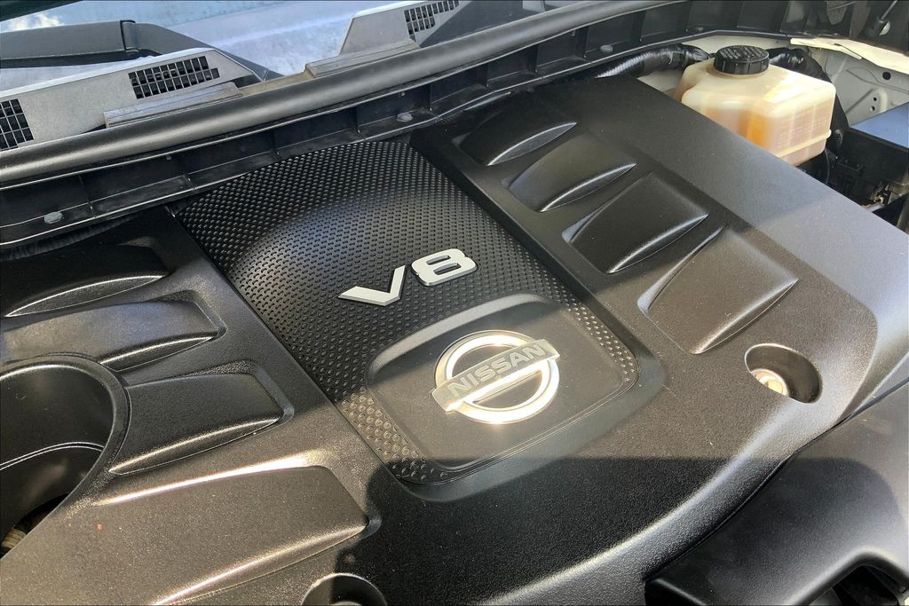 2018 Nissan Armada SL photo 33