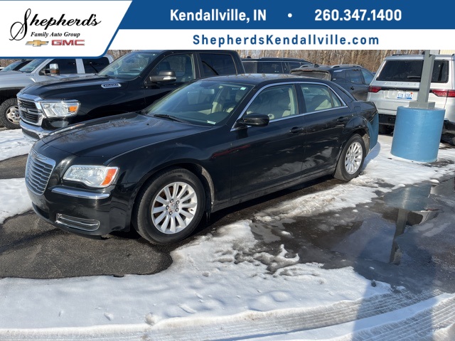 2014 Chrysler 300 Base's photo