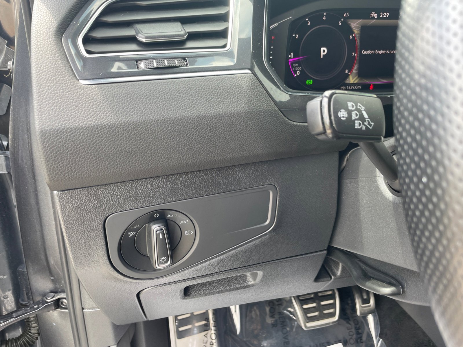 2023 Volkswagen Tiguan SEL R-Line Black photo 22