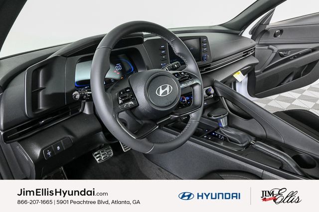 2025 Hyundai Elantra SEL Sport photo 7