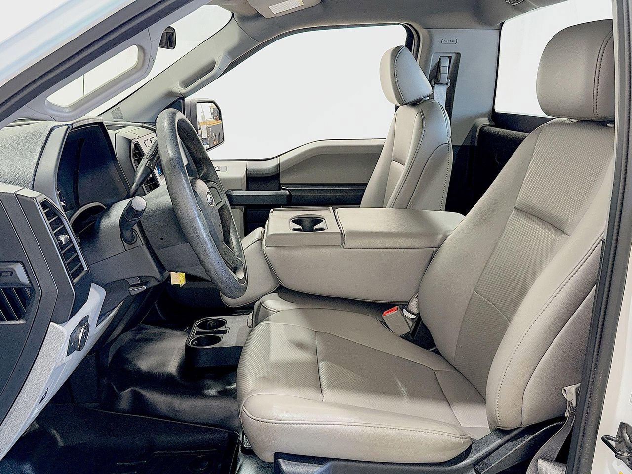 2019 Ford F-150 XL photo 16