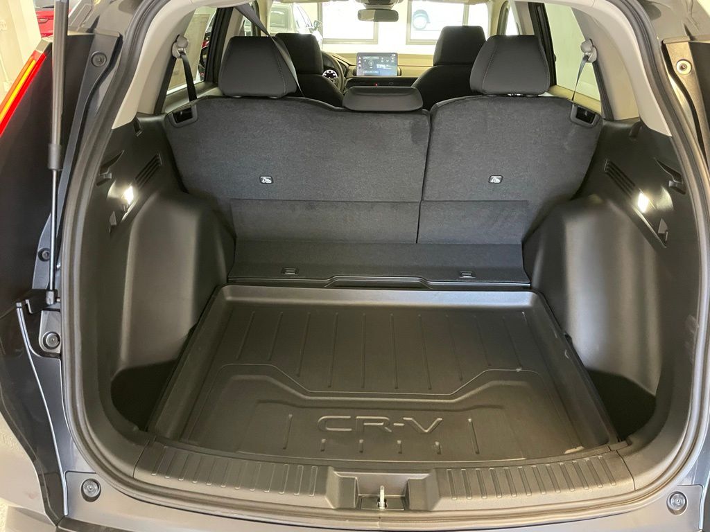2026 Honda CR-V LX photo 9
