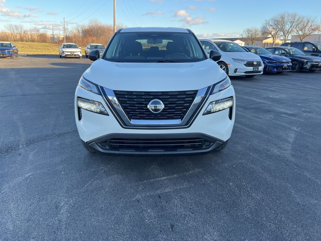 2021 Nissan Rogue S photo 2