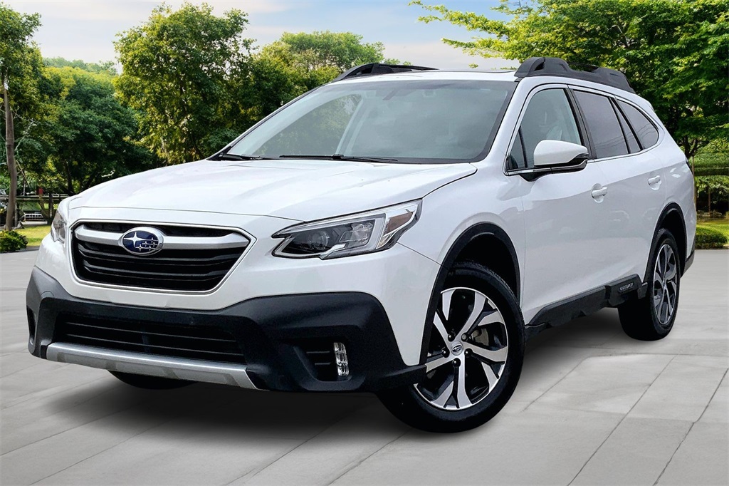 2022 Subaru Outback Limited's photo