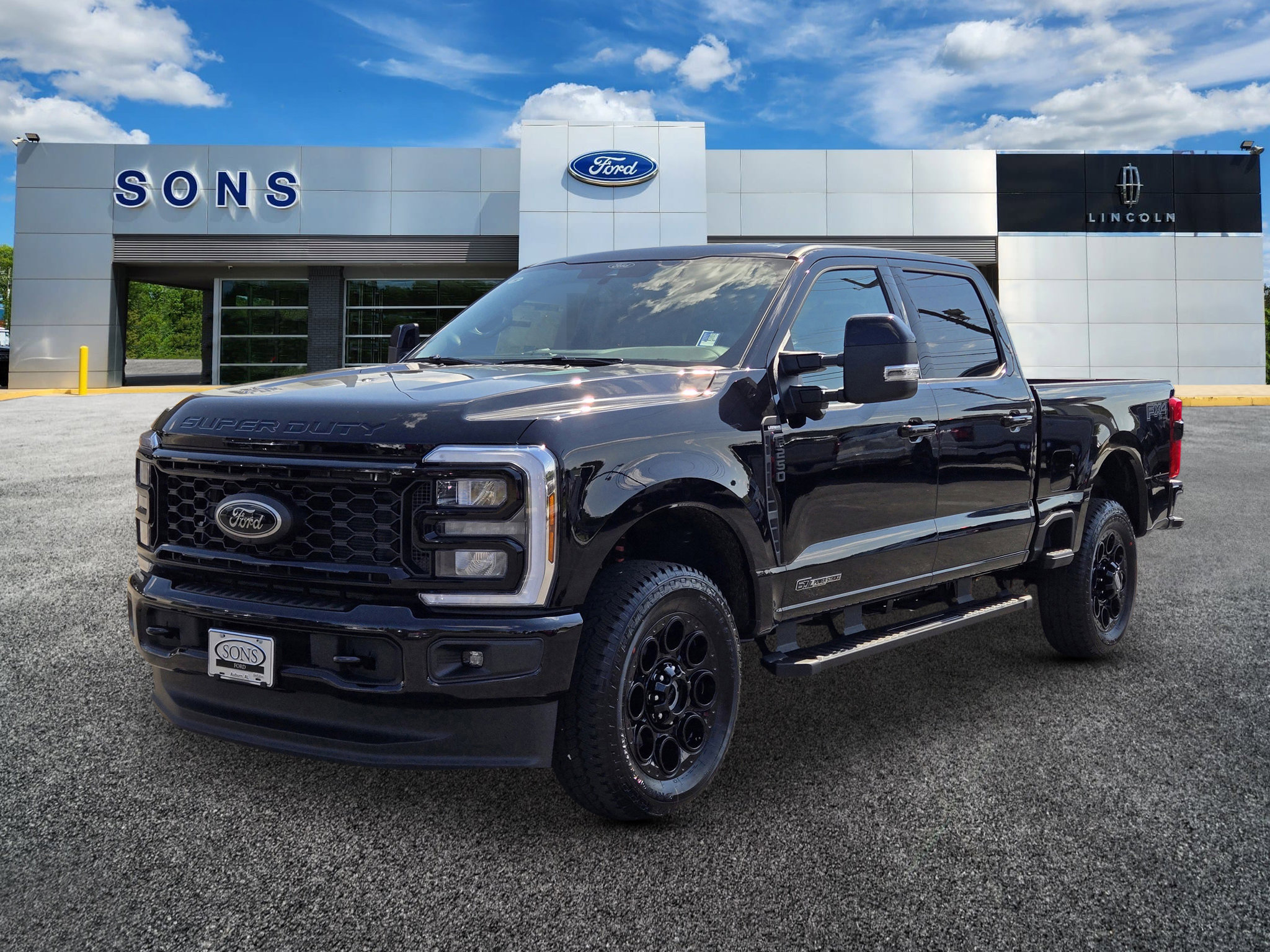 2026 Ford F-250 Super Duty Lariat's photo