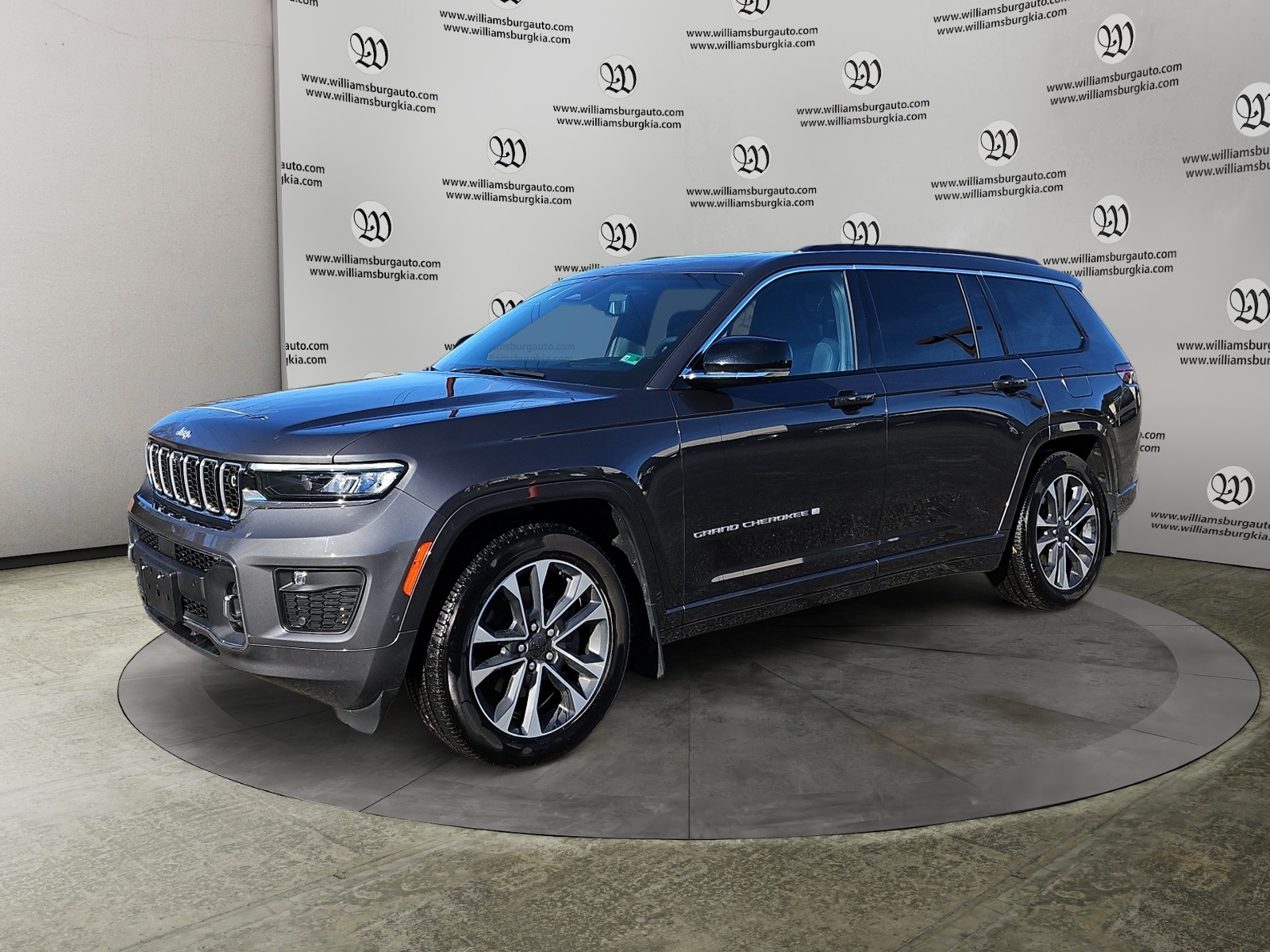 2024 Jeep Grand Cherokee L Overland's photo