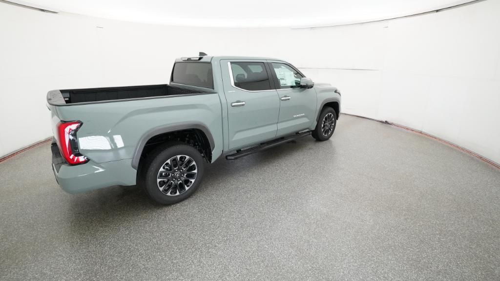 2025 Toyota Tundra Limited CrewMax photo 21