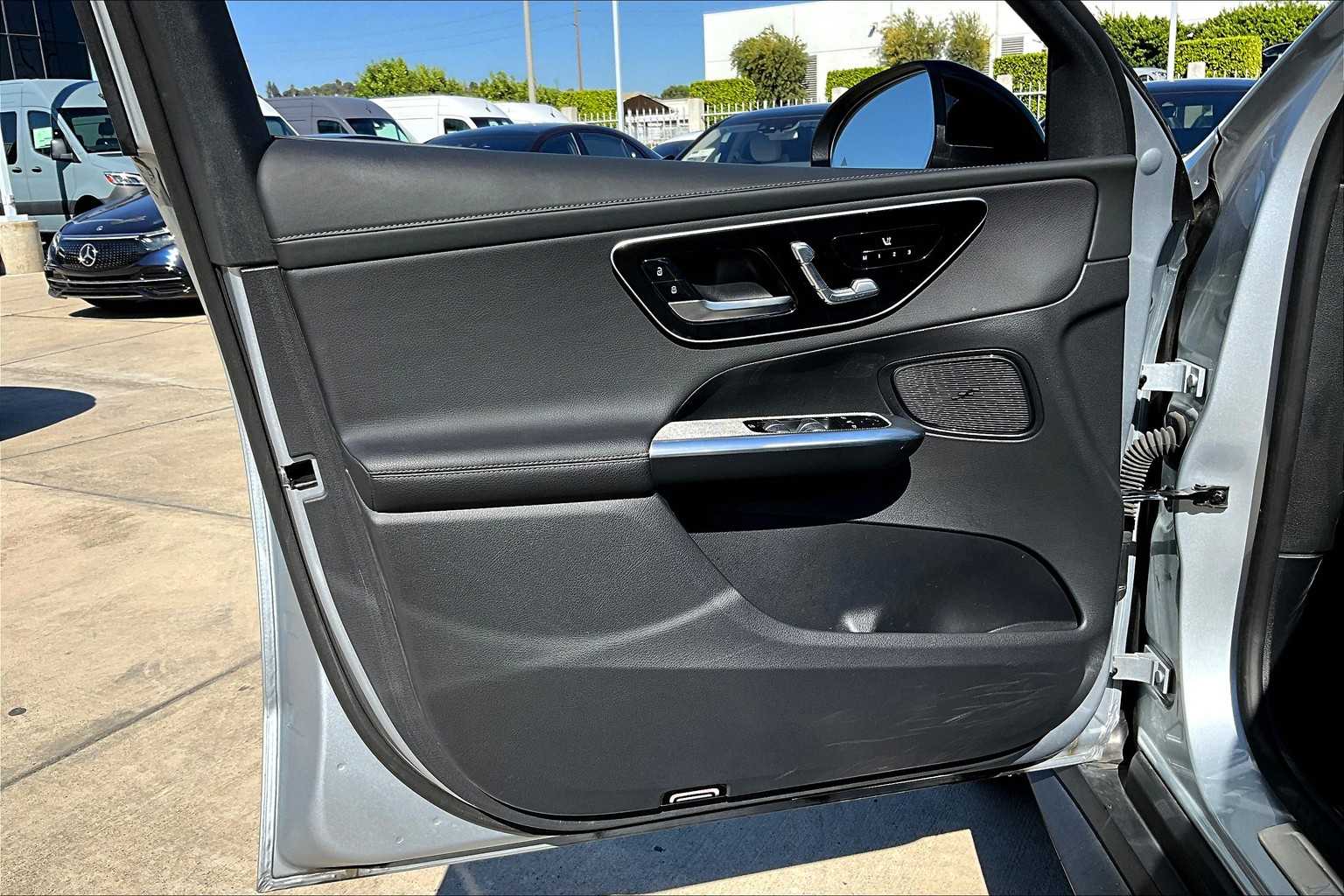 2024 Mercedes Benz GLC 300 4MATIC photo 21