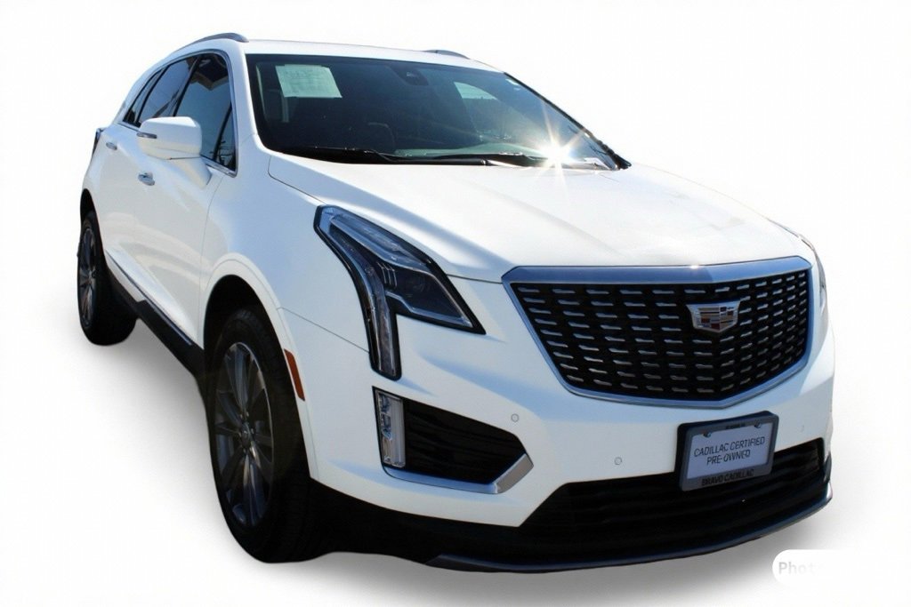 2025 Cadillac XT5 Premium Luxury photo 3