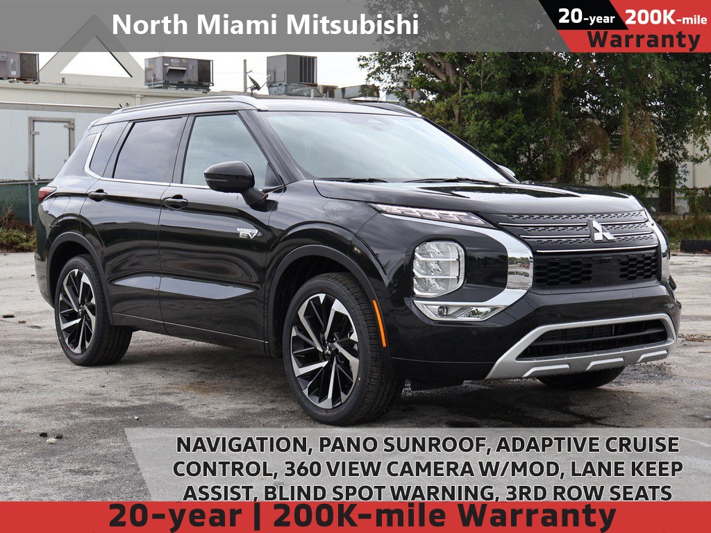 2025 Mitsubishi Outlander Plug-in Hybrid SEL's photo