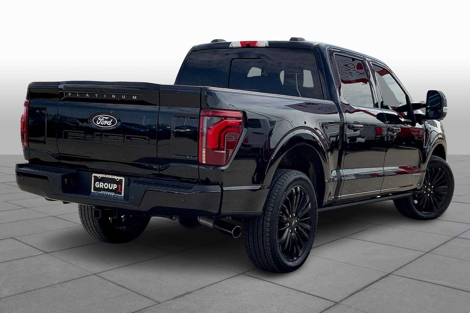 2025 Ford F-150 Platinum photo 10