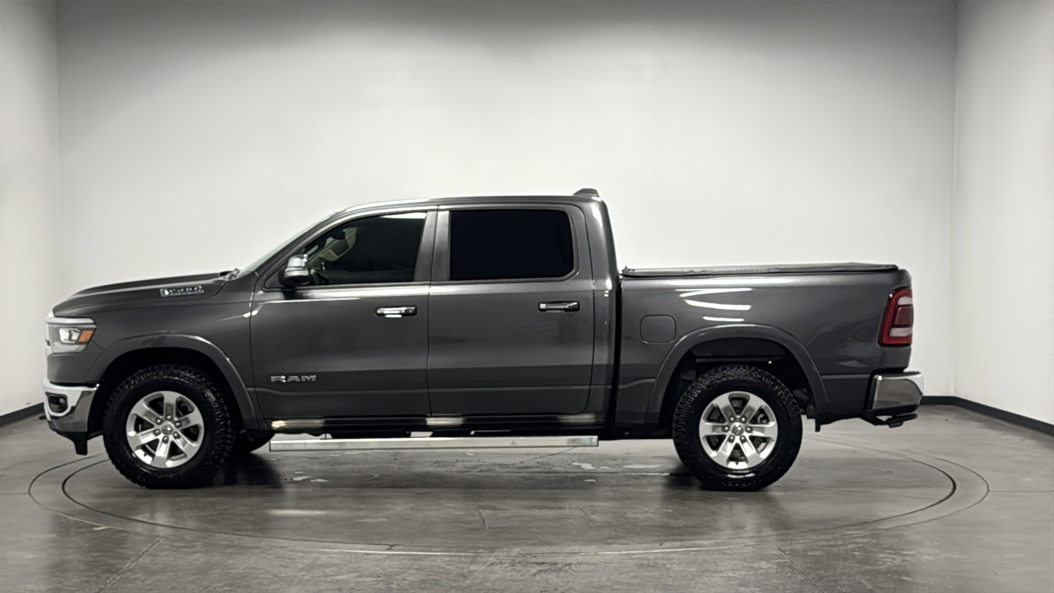 2021 Ram 1500 Laramie photo 4