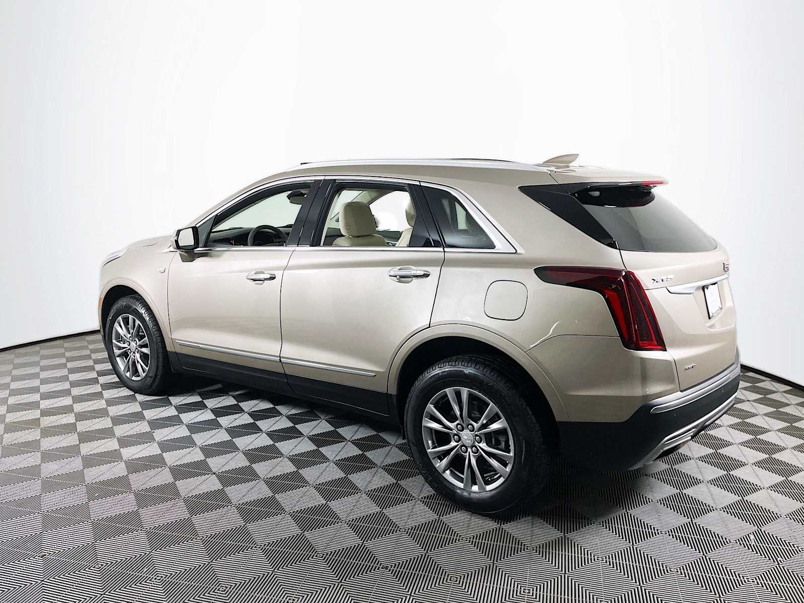 2022 Cadillac XT5 Premium Luxury photo 6