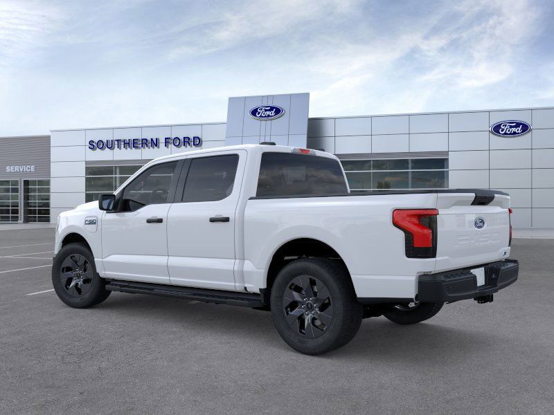 2025 Ford F-150 Lightning photo 2