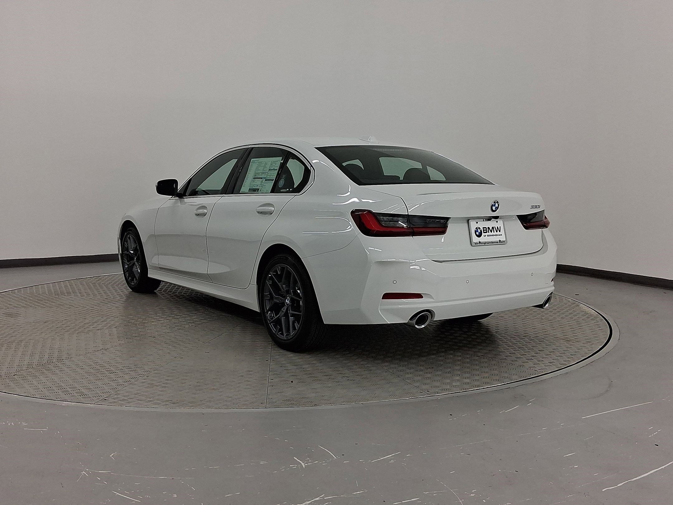 2025 Bmw 330i photo 3