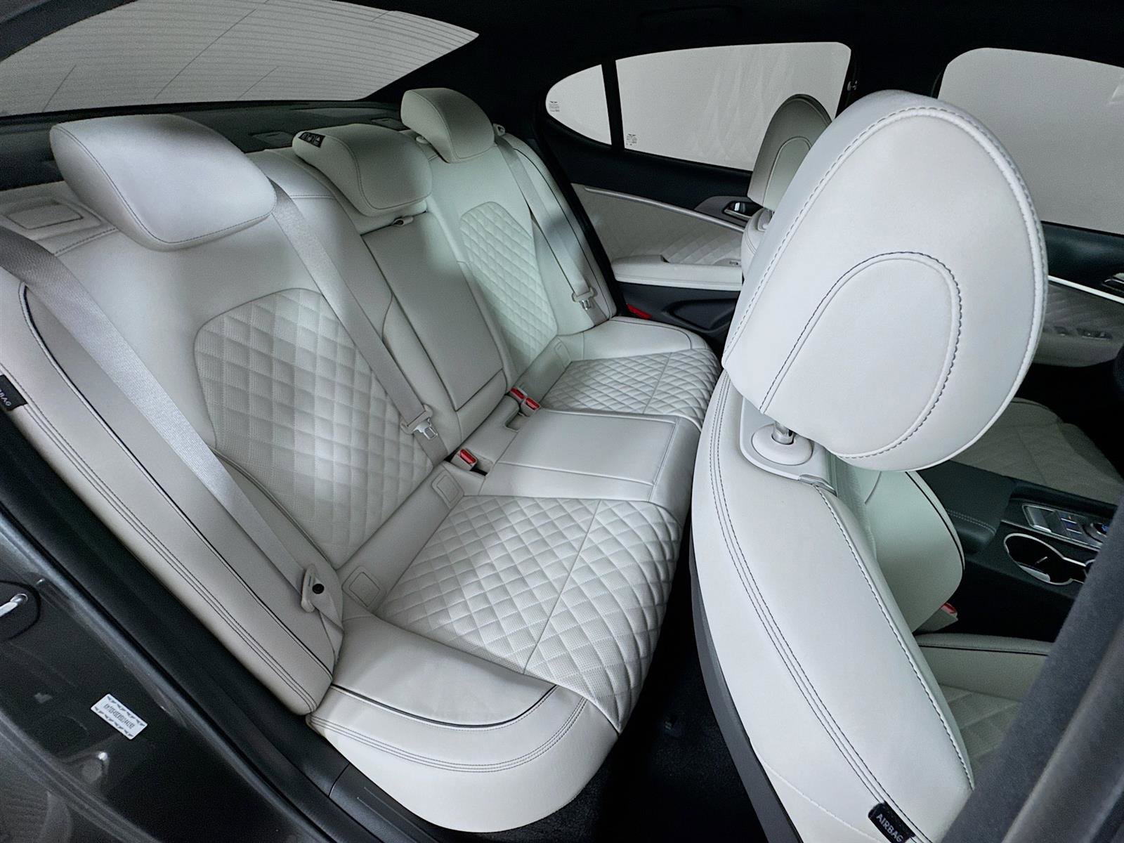 2025 Genesis G70 3.3T Sport Prestige photo 29