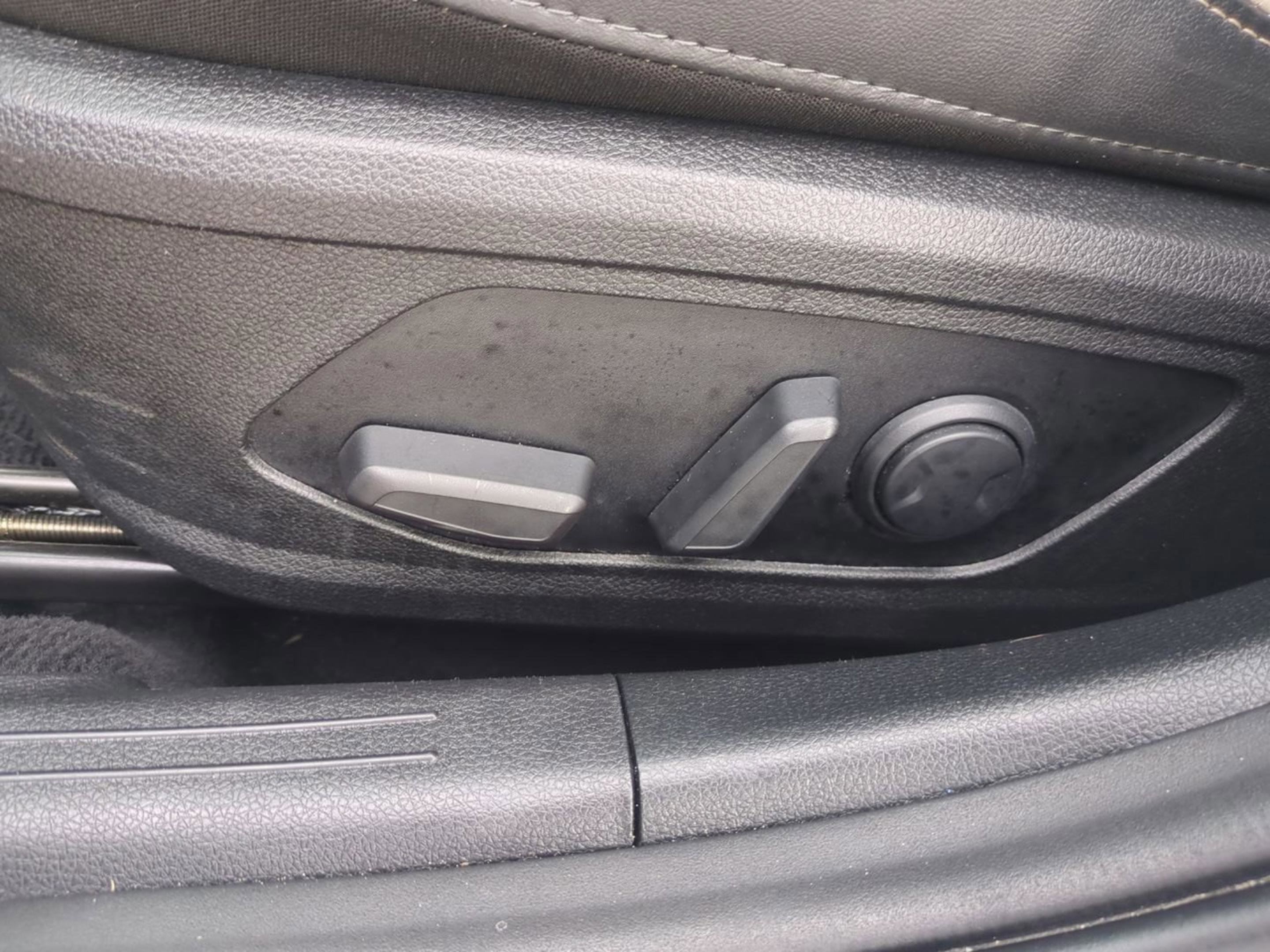 2021 Kia K5 EX photo 19