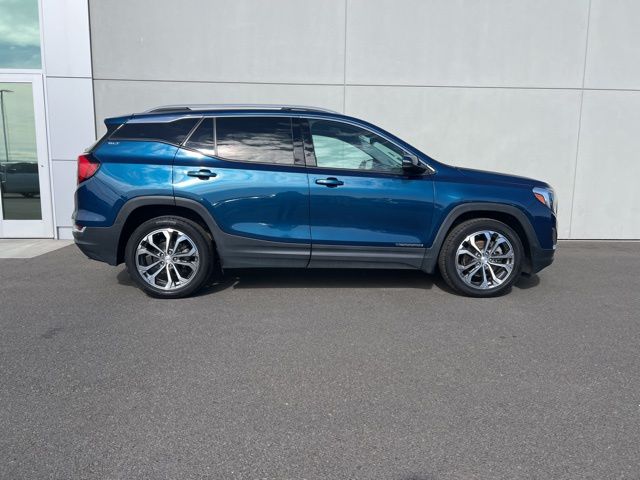 2020 Gmc Terrain SLT photo 2