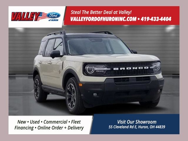 2025 Ford Bronco Sport Outer Banks's photo