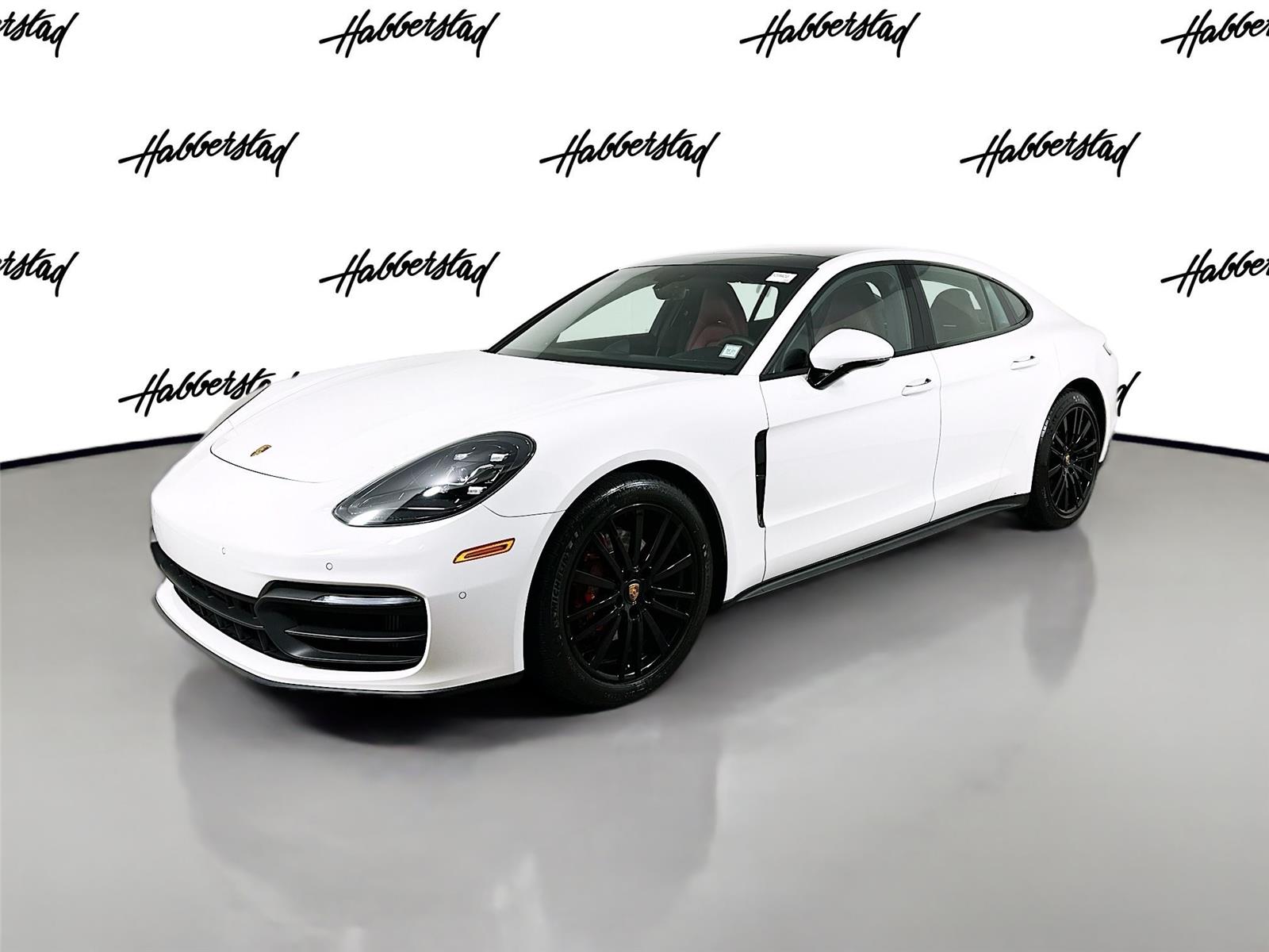 2021 Porsche Panamera Base's photo