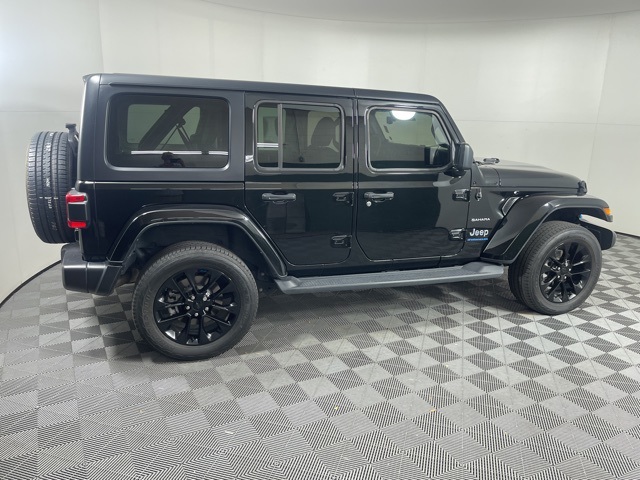 2023 Jeep Wrangler Sahara 4xe photo 6