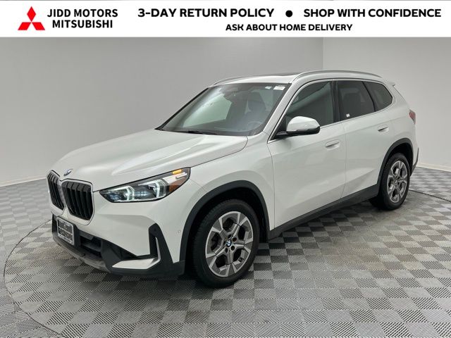 2023 BMW X1 28i's photo