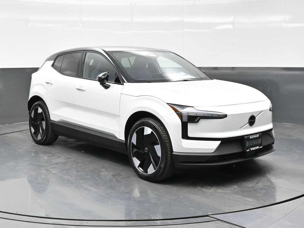 2026 Volvo EX30 Plus's photo