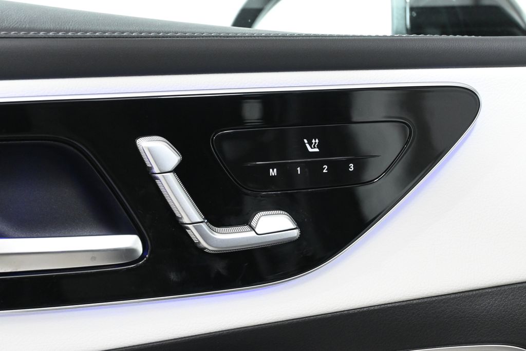 2025 Mercedes Benz GLC 300 4MATIC photo 21