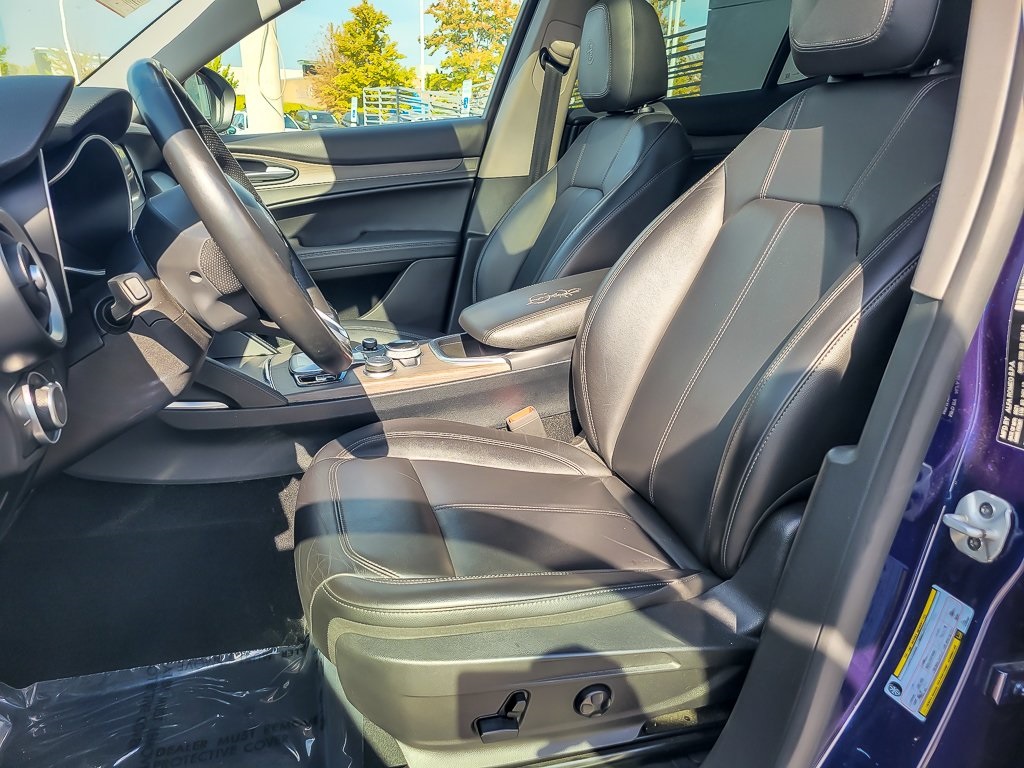 2021 Alfa Romeo Stelvio Ti photo 7