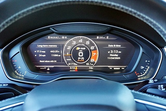 Used 2018  Audi 3.0T Prestige image 35