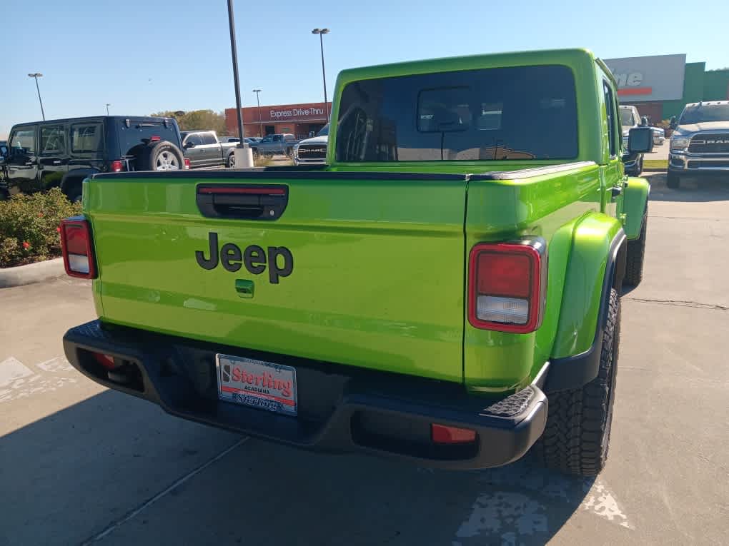 2025 Jeep Gladiator Sport photo 4