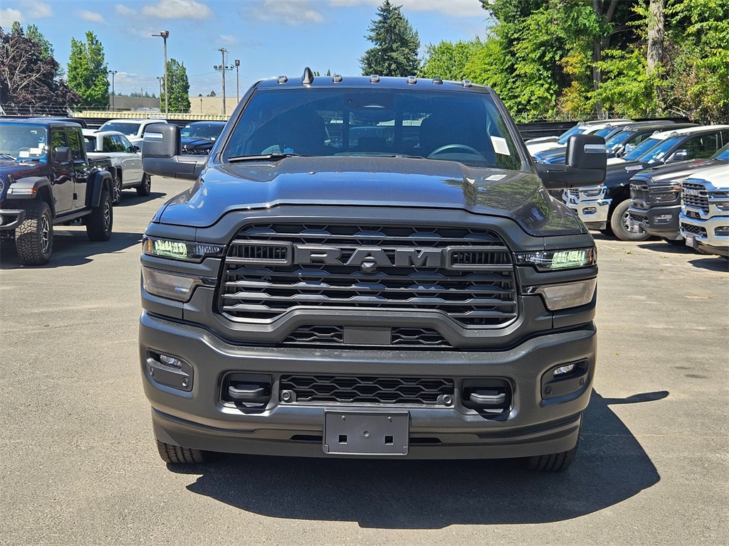 2025 Ram 2500 Tradesman photo 2